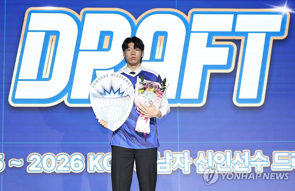 [배구부]삼성화재에 2라운드 6순위 지명받은 이윤재 대표이미지
